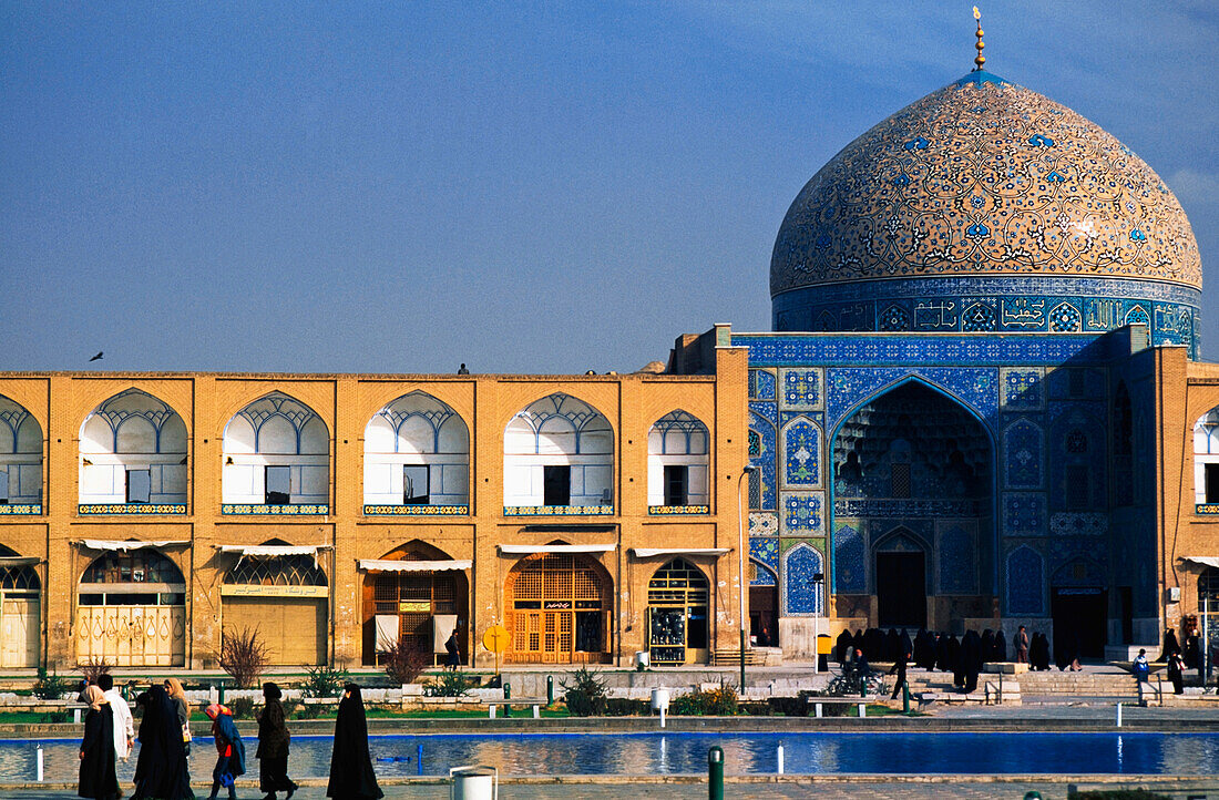 Dome Of Sheikh Lotfollah Mosque