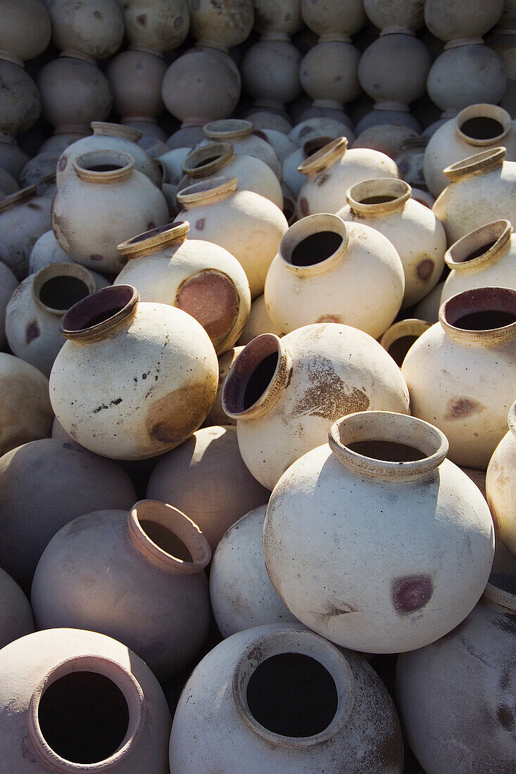 Clay Pots, Close Up