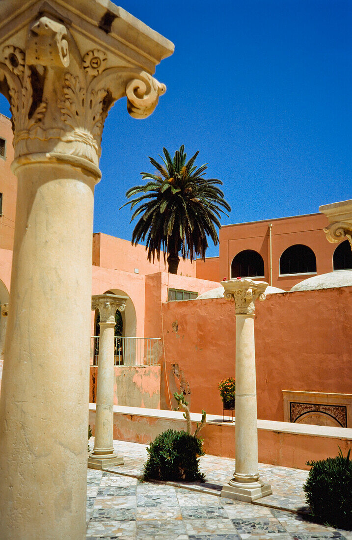 Innenraum der Burg, Tripolis