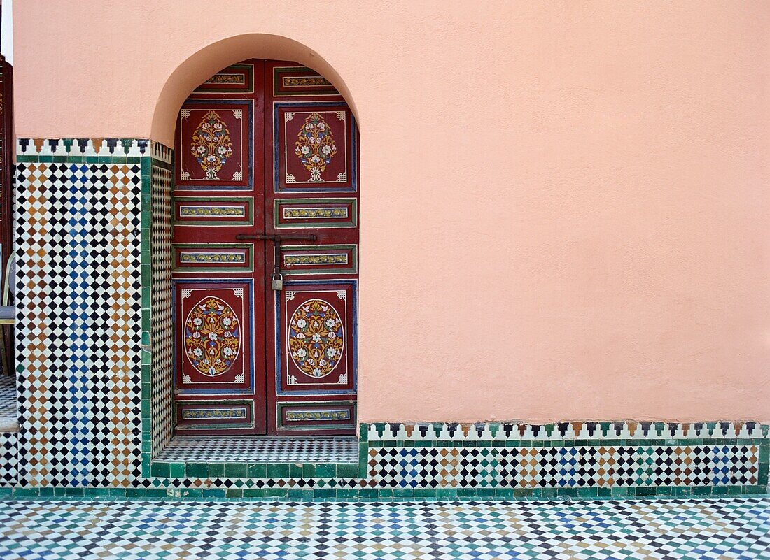 Doorway, Close Up