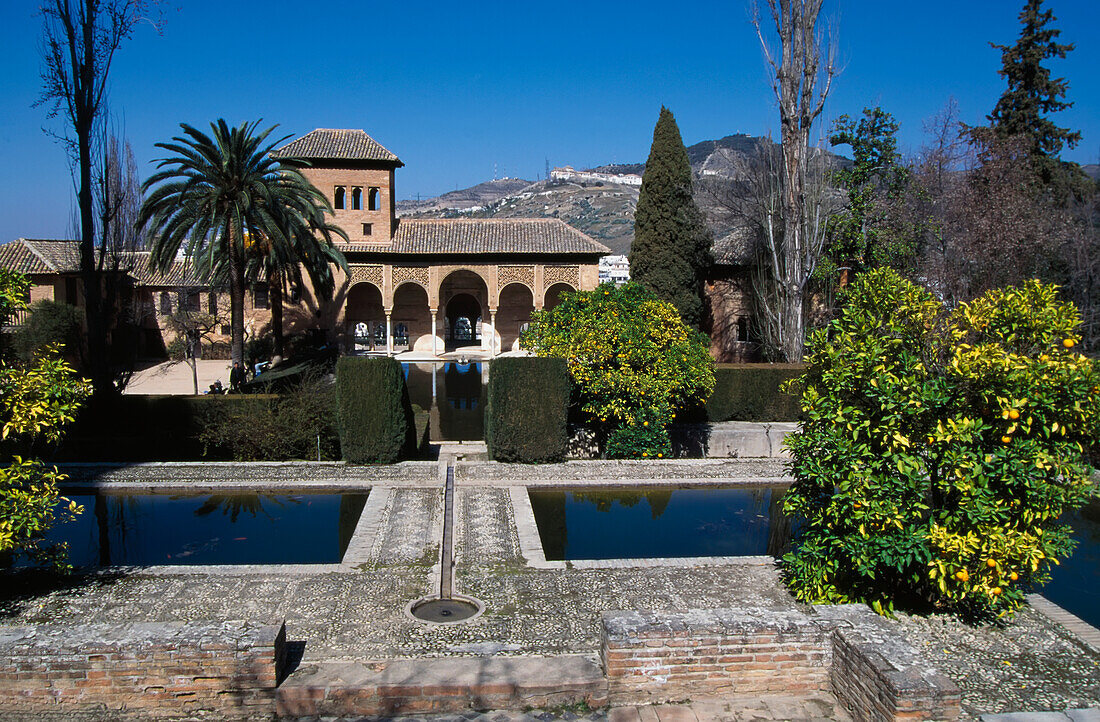 Damenturm in der Nähe des Pools im Casa Real (Königspalast), Blick von oben