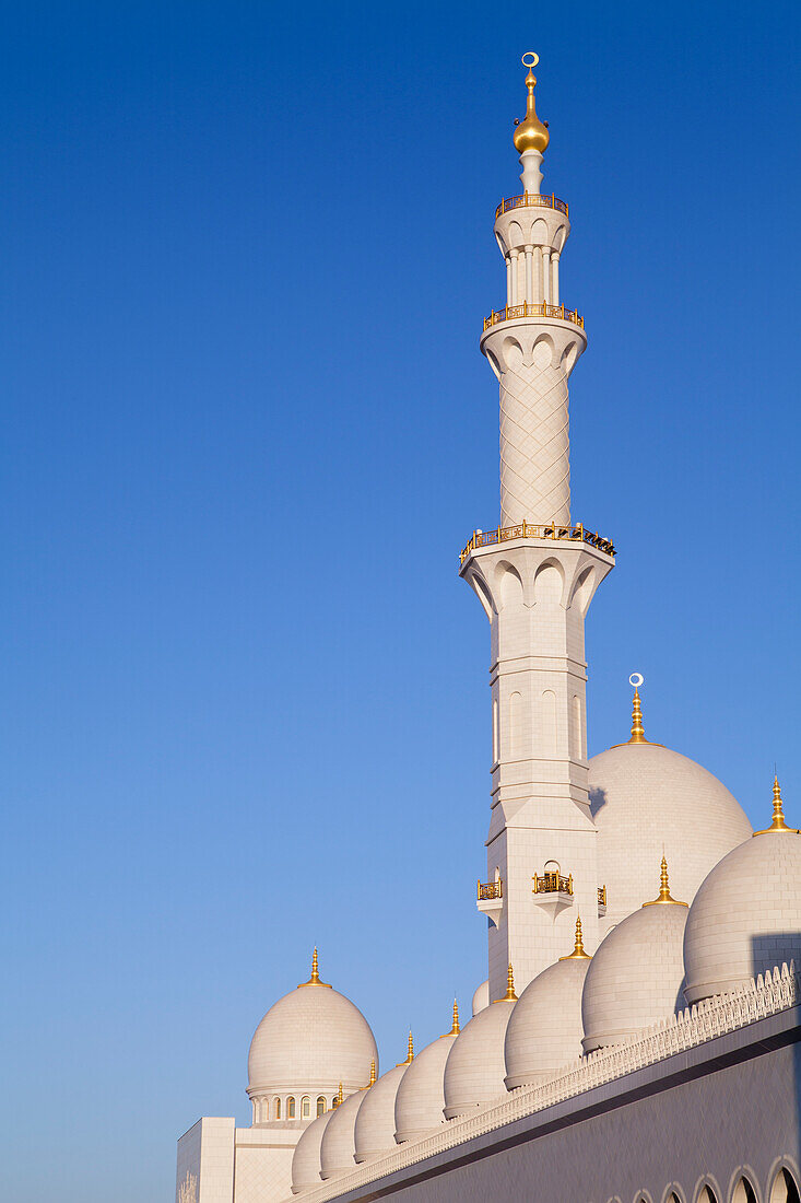 Sheikh Zayed Grand Mosque; Abu Dhabi, United Arab Emirates
