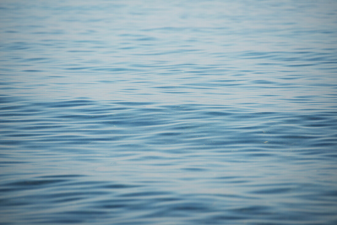 Plätschern im Wasser; Apulien, Italien