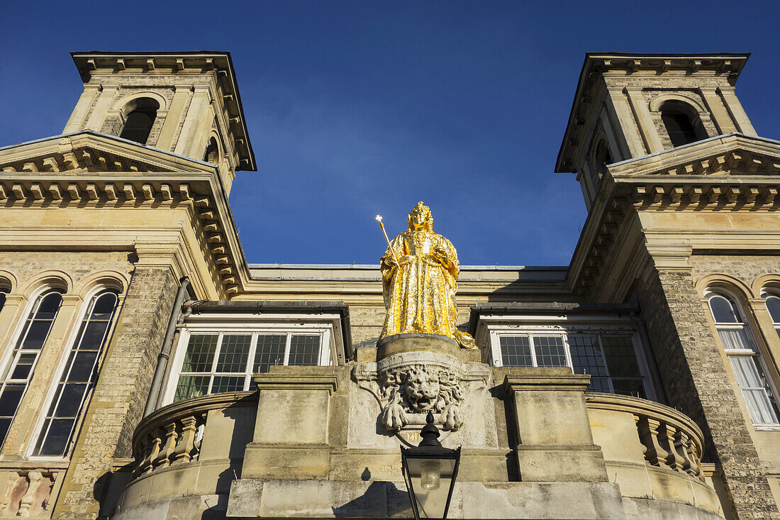 Königin-Victoria-Statue, Kingston Upon Thames; Surrey, England