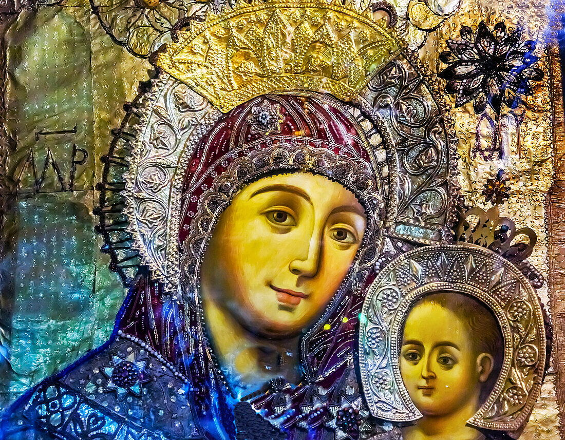 Mary and Jesus Icon, Greek Orthodox Church of the Nativity Altar Nave, Bethlehem, West Bank, Palestine. Church located above grotto where Jesus was born. Location of Jesus' birth in writings in 160 AD, church built in 326 AD by Constantine