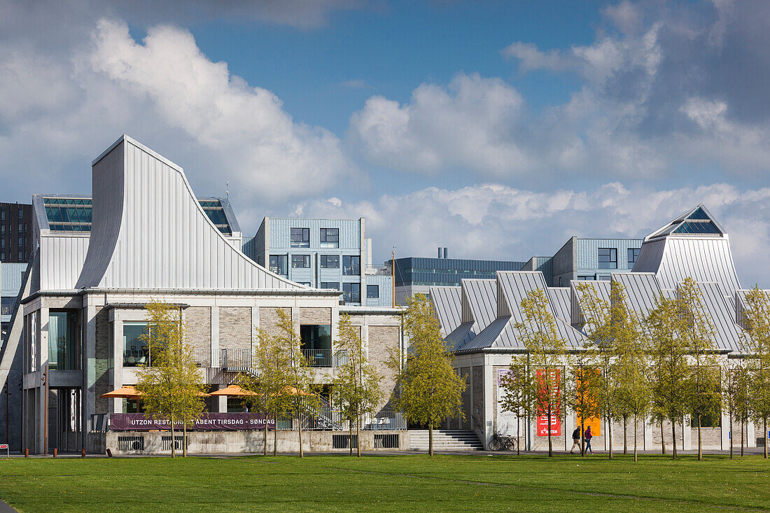 Dänemark, Jütland, Aalborg, Utzon Center, entworfen vom dänischen Architekten Jorn Utzon, der auch das Opernhaus in Sydney entworfen hat