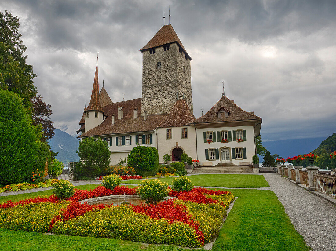 Schweiz, Kanton Bern, Spiez, Schloss Spiez