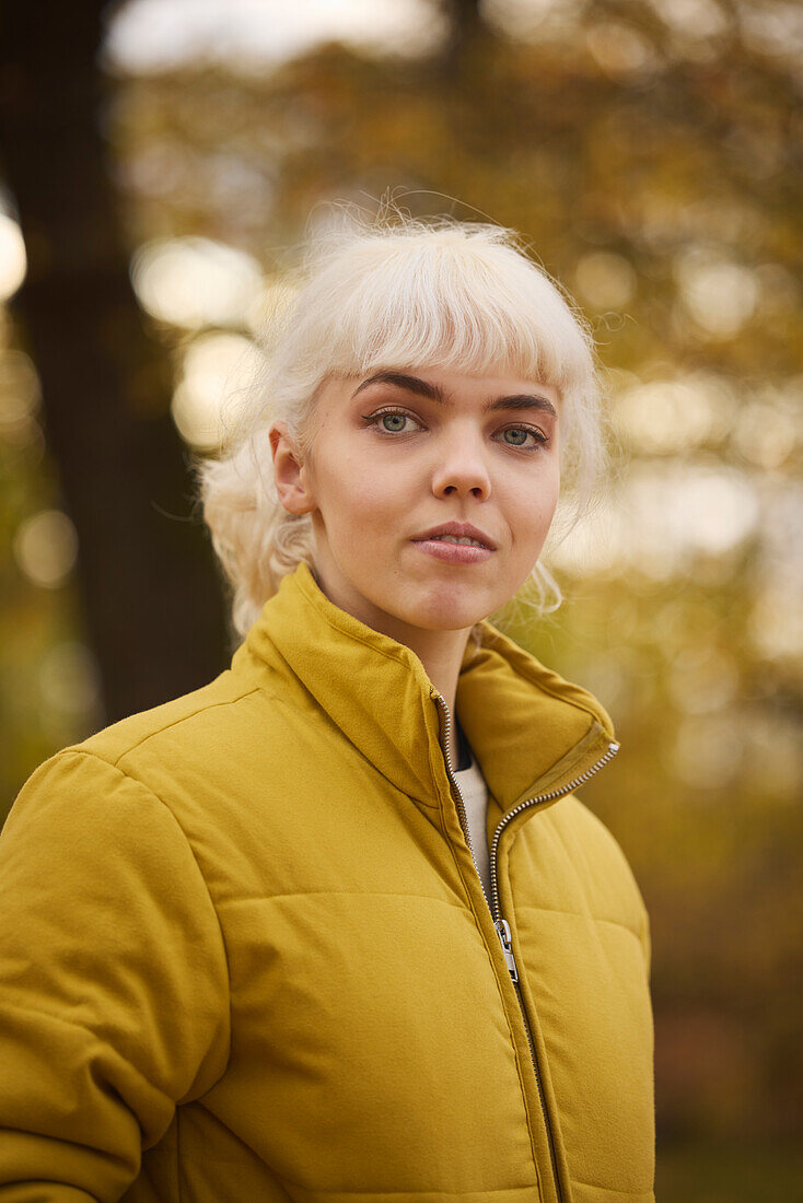 Smiling woman looking at camera