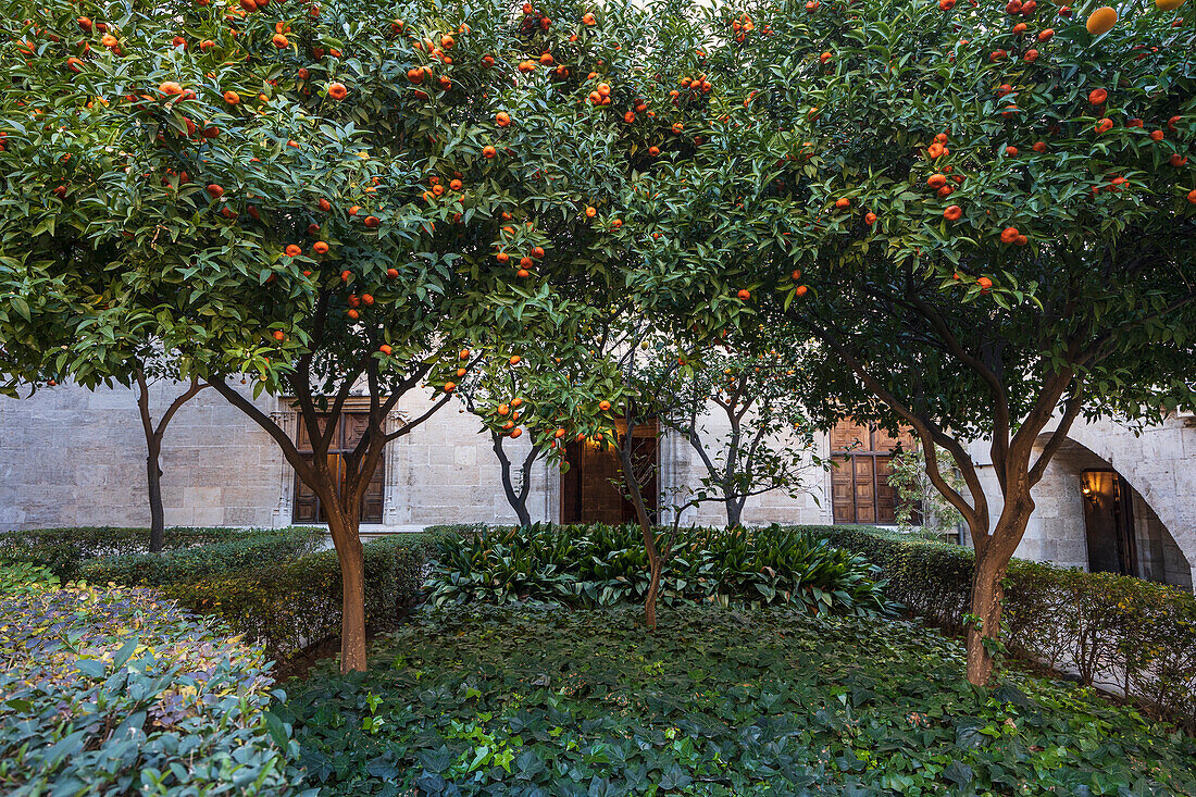 Spanien, Garten an der Lonja De La Seda Die Seidenbörse Eine Unesco Whs