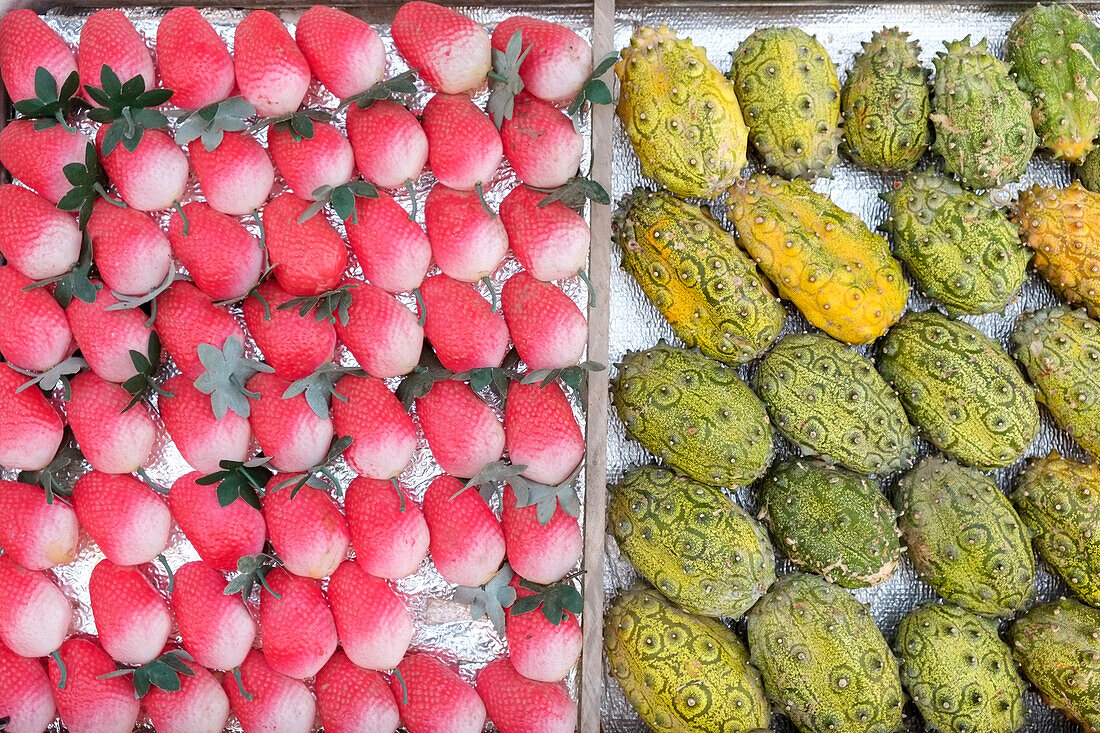 Exotic fruits for sale in medina