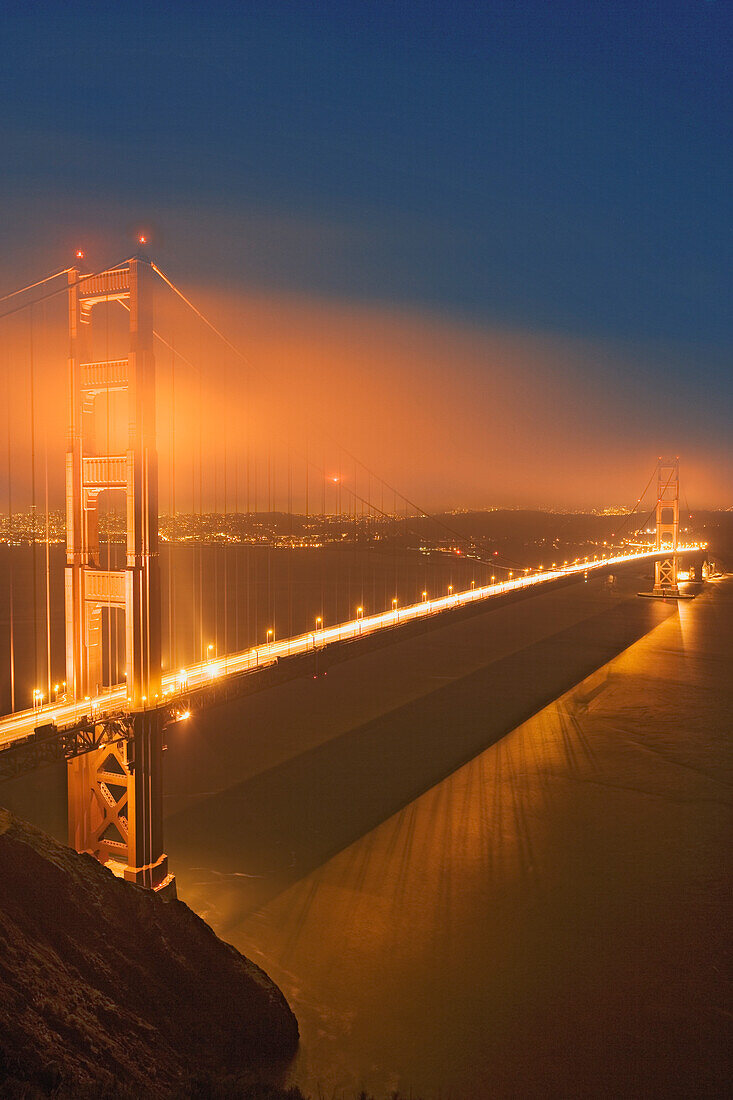 USA, California, San Francisco. Golden Gate Bridge lit at night