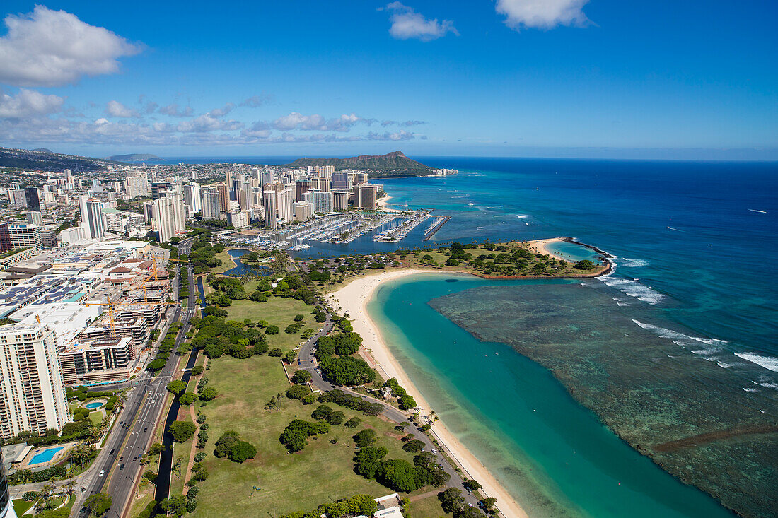 Ala Moana Beach Park, Honolulu, Oahu, Hawaii