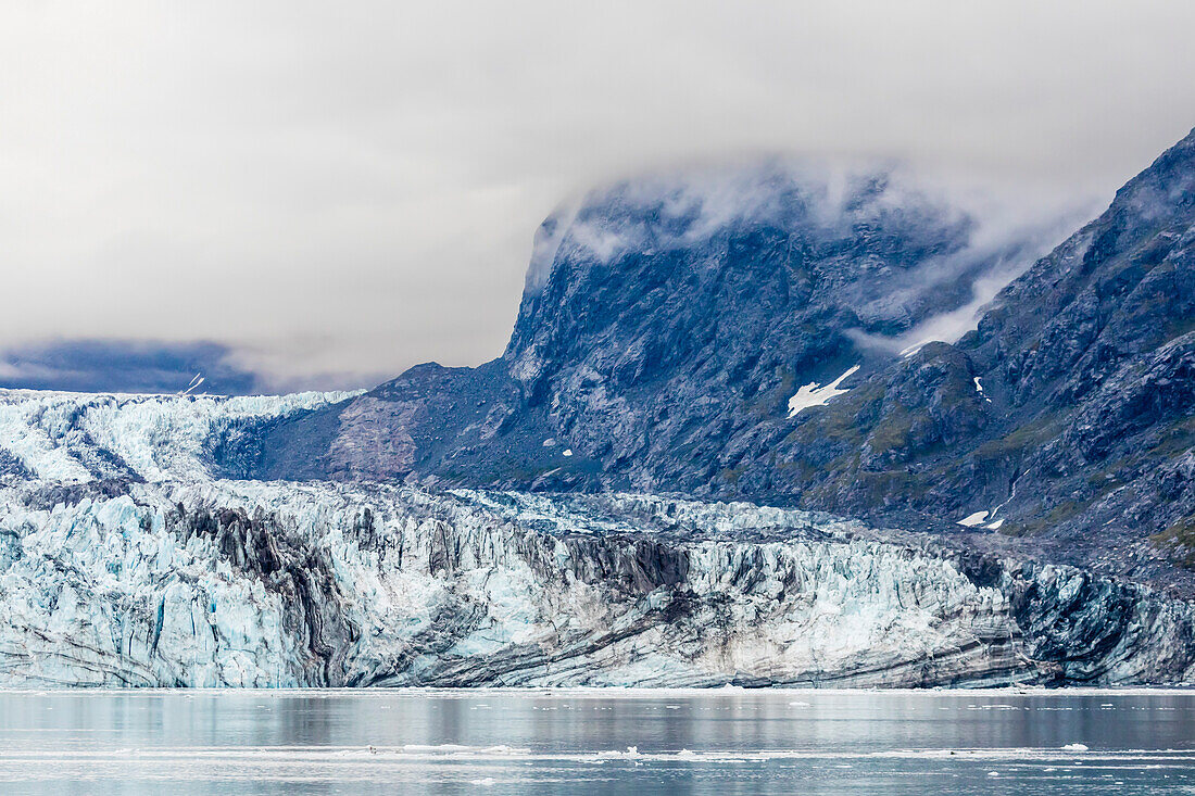 Ein Blick auf den Margerie Glacier in der Fairweather Range, Glacier Bay National Park, Südost-Alaska, Vereinigte Staaten von Amerika, Nordamerika