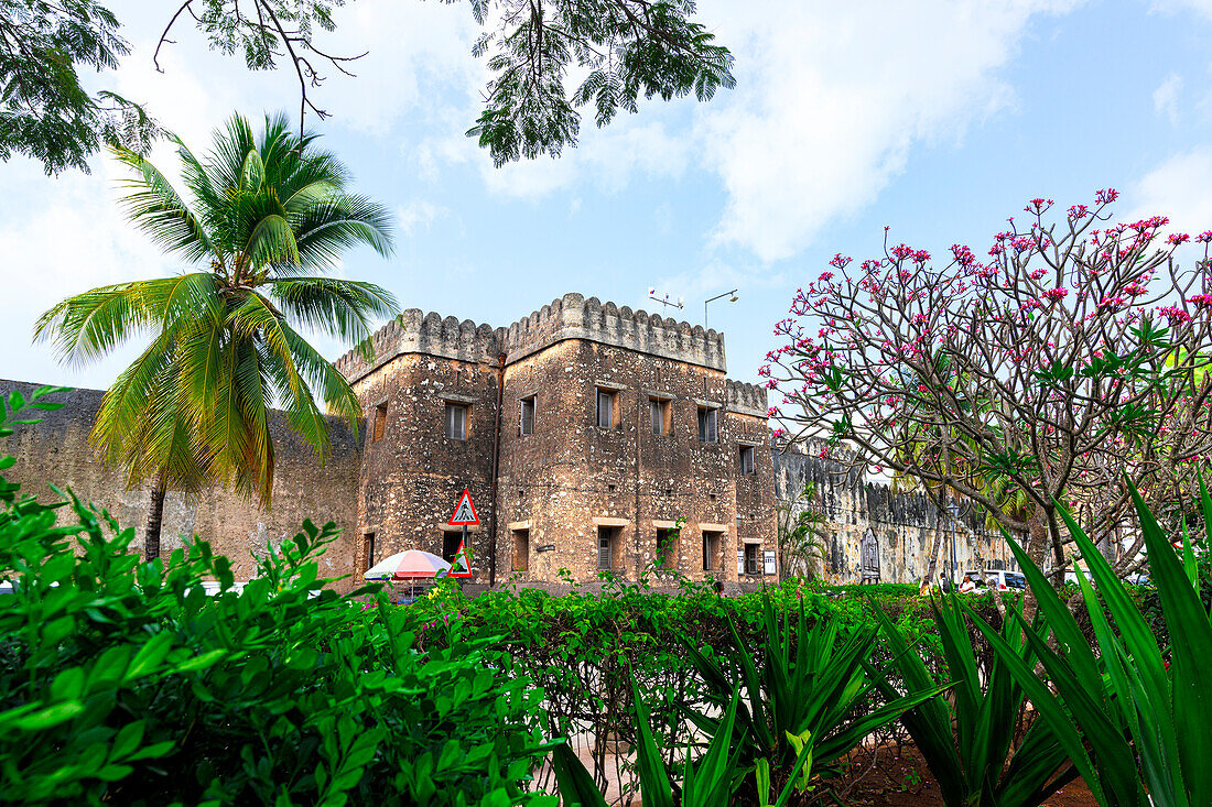 The Old Fort, Arabic fortress in Stone Town, UNESCO World Heritage Site, Zanzibar, Tanzania, East Africa, Africa