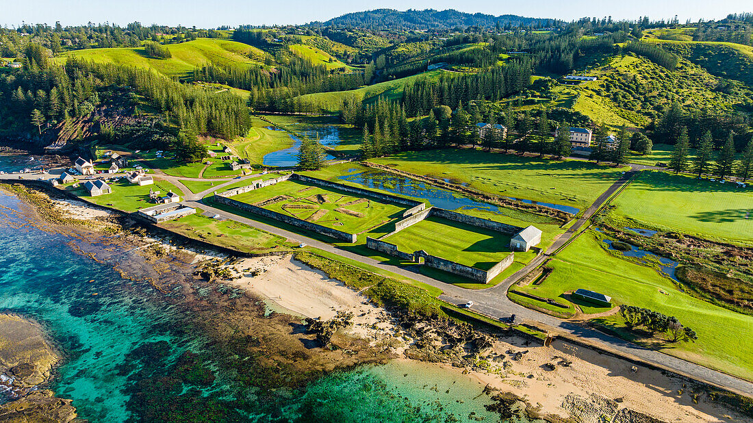Luftaufnahme des historischen Gebiets von Kingston und Arthur's Vale, UNESCO-Welterbestätte, Norfolkinsel, Australien, Pazifik