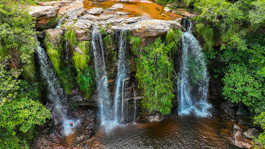 Luftaufnahme der Cuevas-Wasserfälle, Samaipata, Bolivien, Südamerika