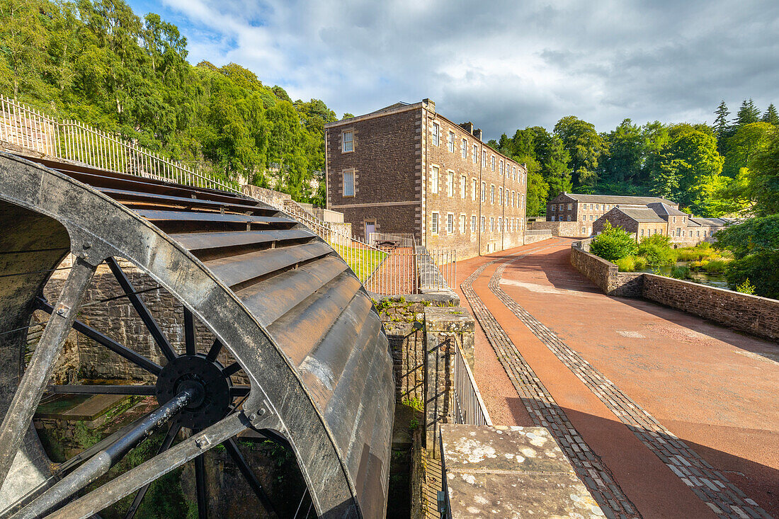 Wasserrad, New Lanark, UNESCO-Welterbestätte, Lanarkshire, Schottland, Vereinigtes Königreich, Europa