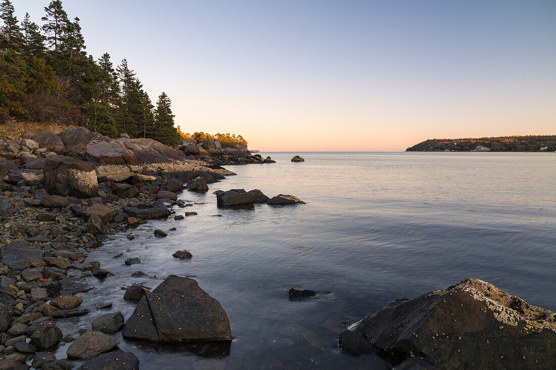 Point Pleasant Park bei Sonnenuntergang im Herbst, Halifax, Nova Scotia, Kanada, Nordamerika