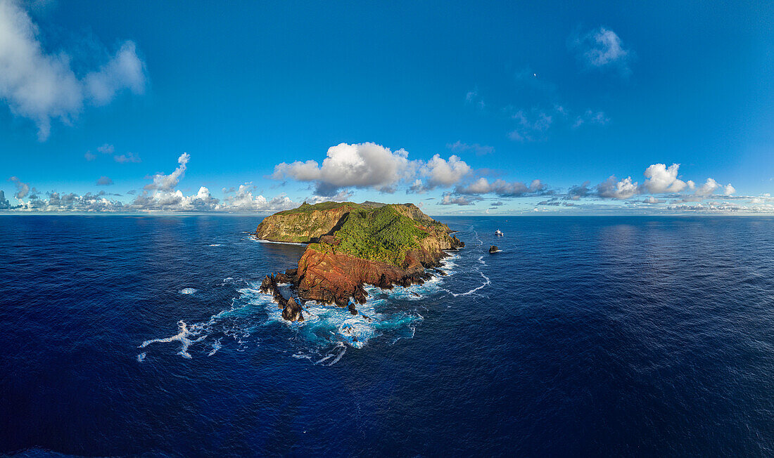 Panoramic aerial of Pitcairn island, British Overseas Territory, South Pacific, Pacific