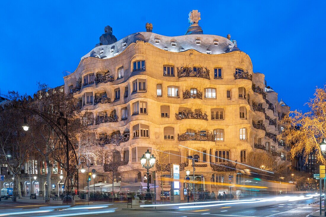 Antoni Gaudi, La Pedrera (Casa Mila), UNESCO World Heritage Site, Barcelona, Catalonia, Spain, Europe