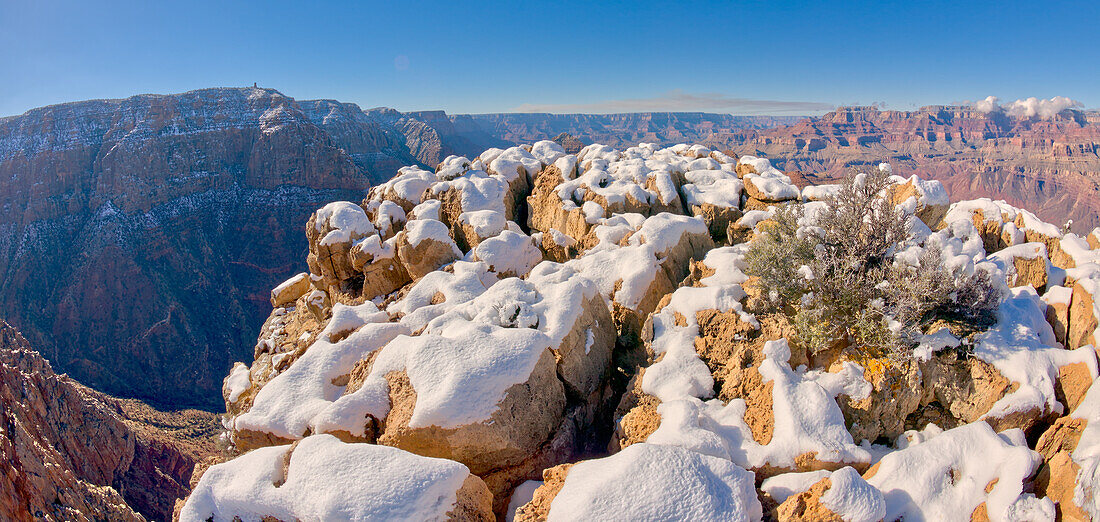 Frozen craggy cliffs along the Palisades of the Desert at Grand Canyon, UNESCO World Heritage Site, Arizona, United States of America, North America