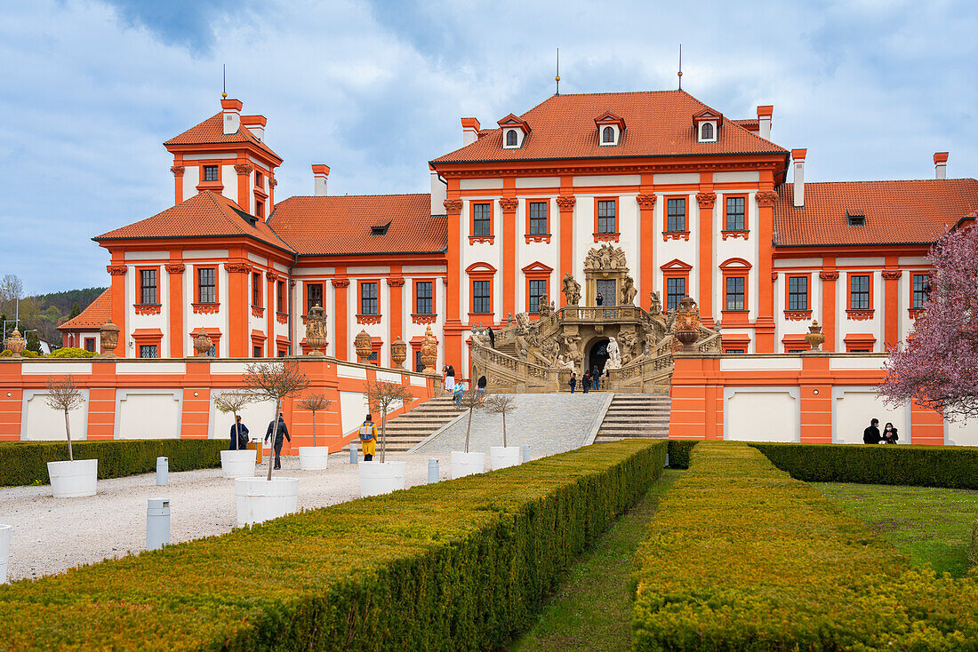 Barockes Troja-Schloss im Frühling, Prag, Böhmen, Tschechische Republik (Tschechien), Europa