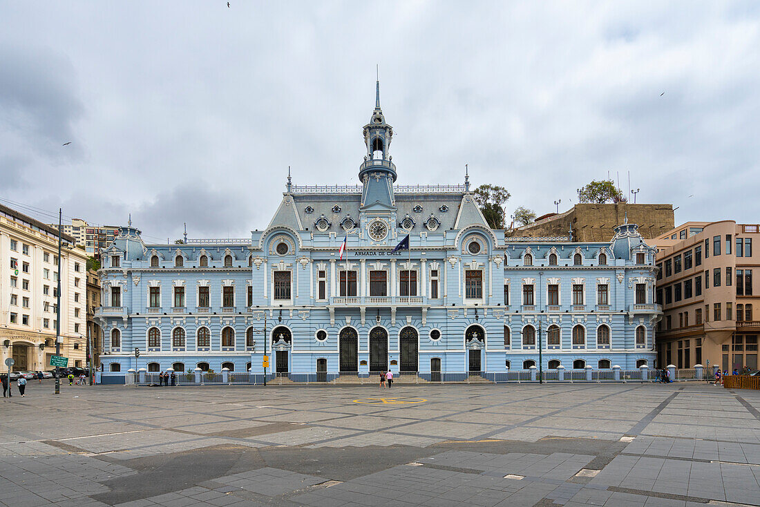 Edificio Armada de Chile at Plaza Sotomayor, UNESCO World Heritage Site, Valparaiso, Chile, South America