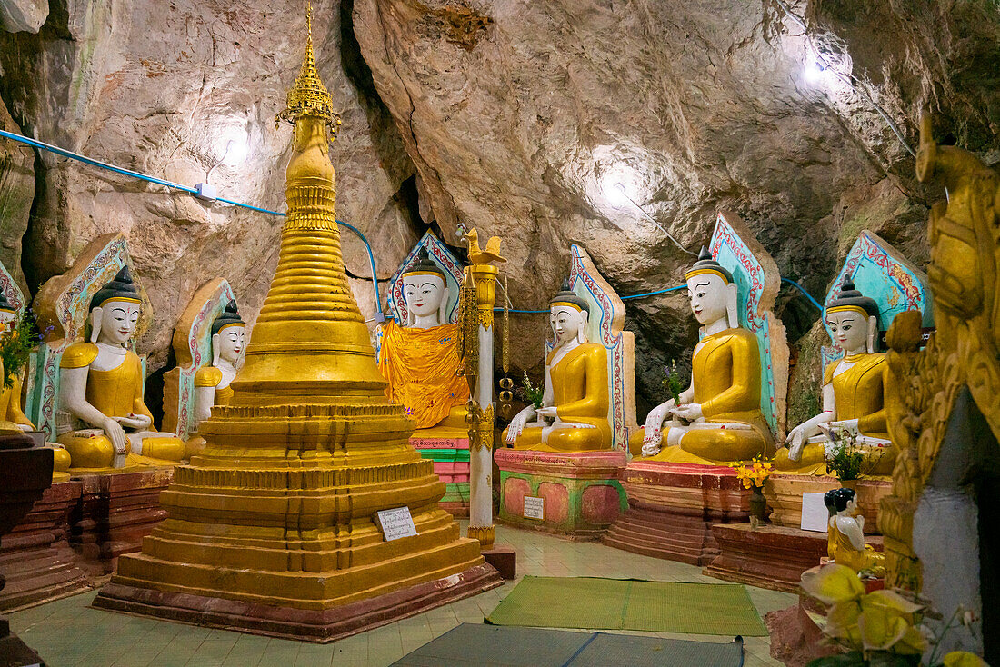 Buddha-Statuen in den Myin Ma Hti-Höhlen, in der Nähe von Kalaw und Aungpan, Shan-Staat, Myanmar (Burma), Asien