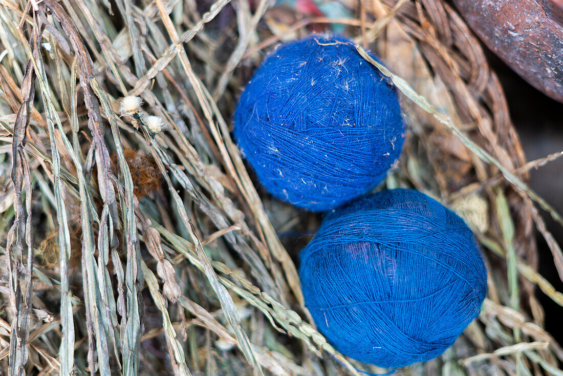 Balls of naturally dyed wool, Chinchero, Sacred Valley, Cusco, Peru, South America