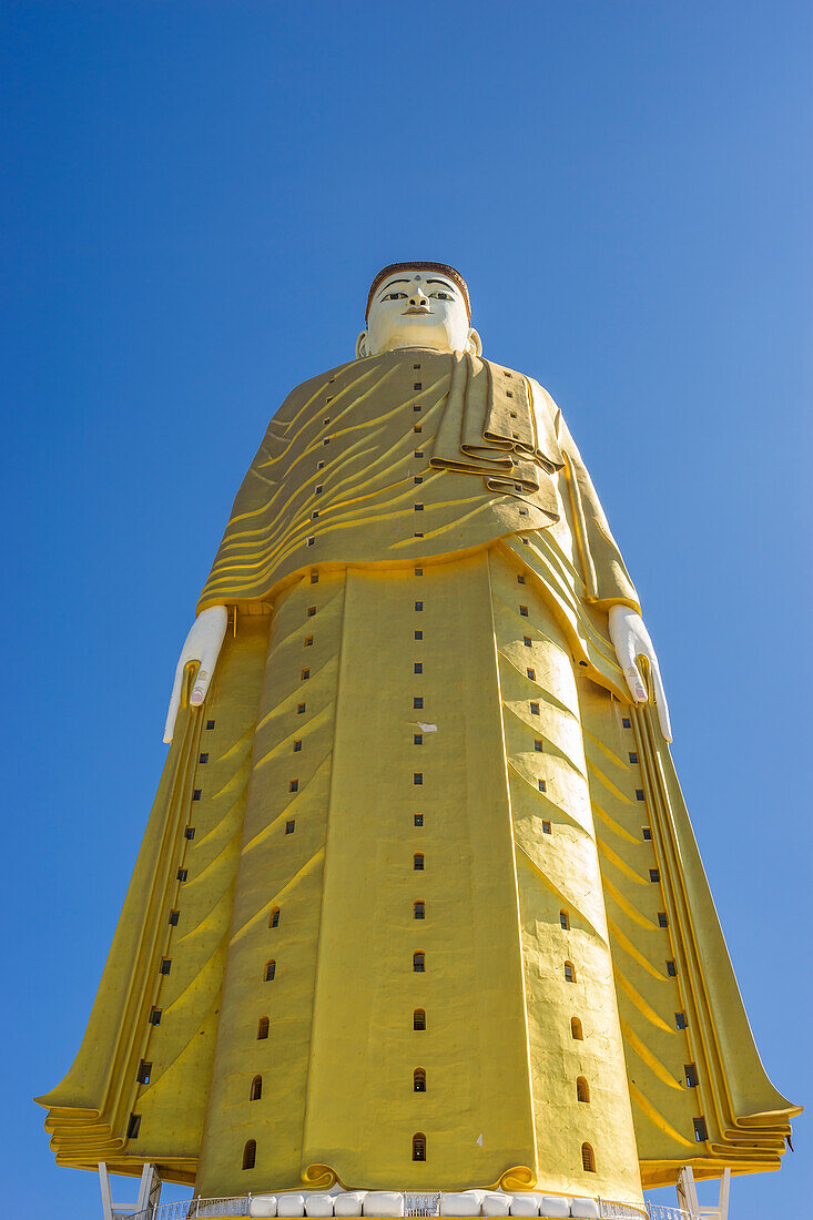 Maha Bodhi Ta Htaung Standing Buddha, one of the largest standing Buddhas in the world, Monywa, Myanmar (Burma), Asia