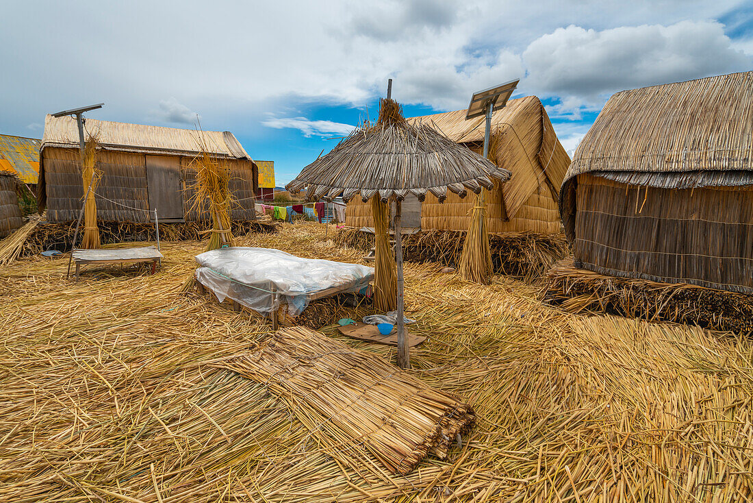 Schilfinseln Uros, Titicacasee, Puno, Peru, Südamerika