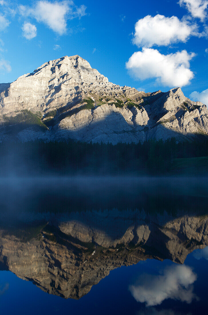 Wedge Pond, Kananaskis Country, Alberta, Rocky Mountains, Kanada, Nordamerika