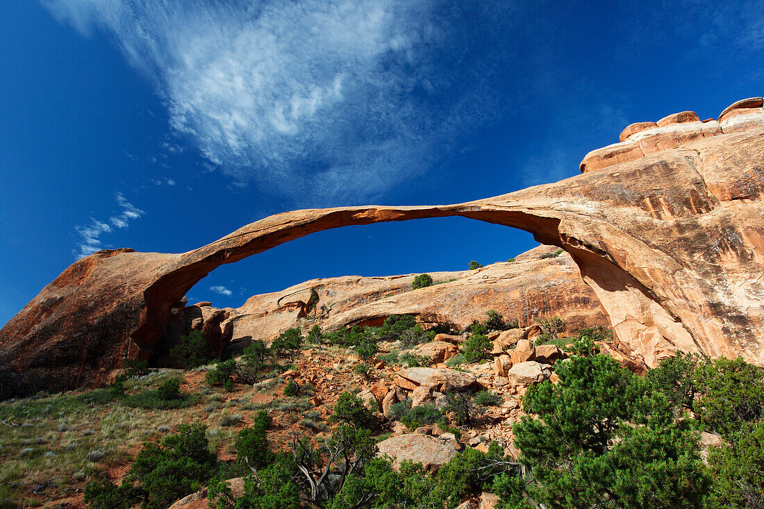 Landscape Arch, Arches National Park, Utah, United States of America, North America