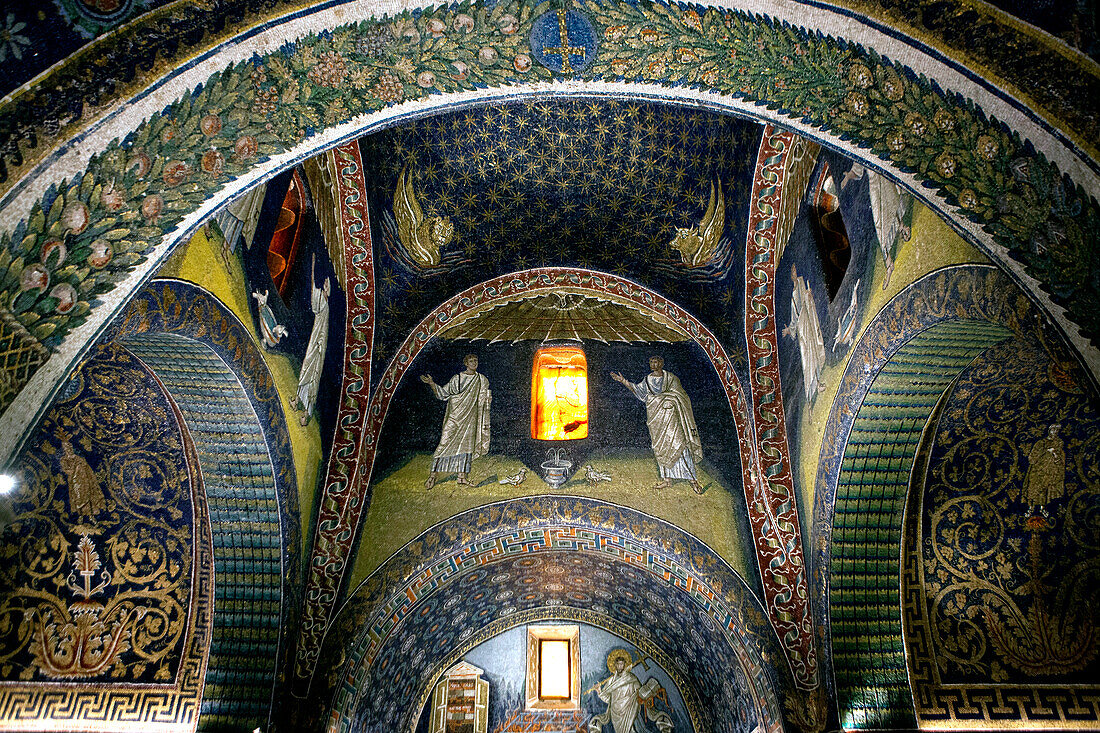 Mausoleum der Galla Placidia, UNESCO-Welterbe, Ravenna, Emilia-Romagna, Italien, Europa