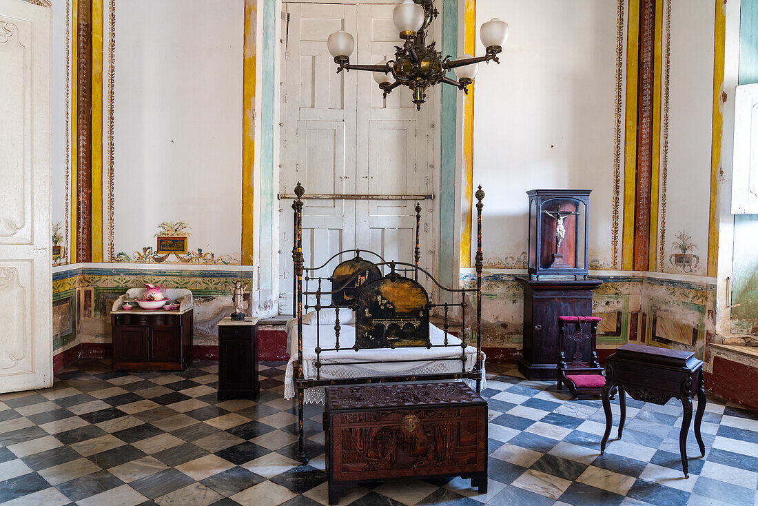 Main bedroom of the 19th century sugar and railway baron's mansion, Palacio Cantero, Trinidad, Cuba, West Indies, Caribbean, Central America