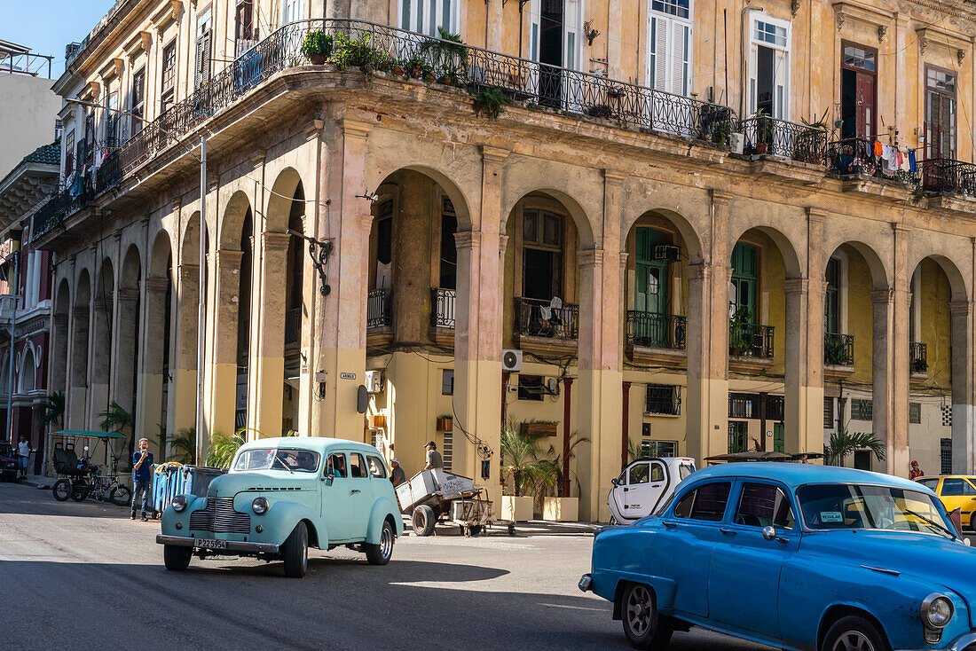 Ancient classic cars on the road, Old Havana, Cuba, West Indies, Caribbean, Central America