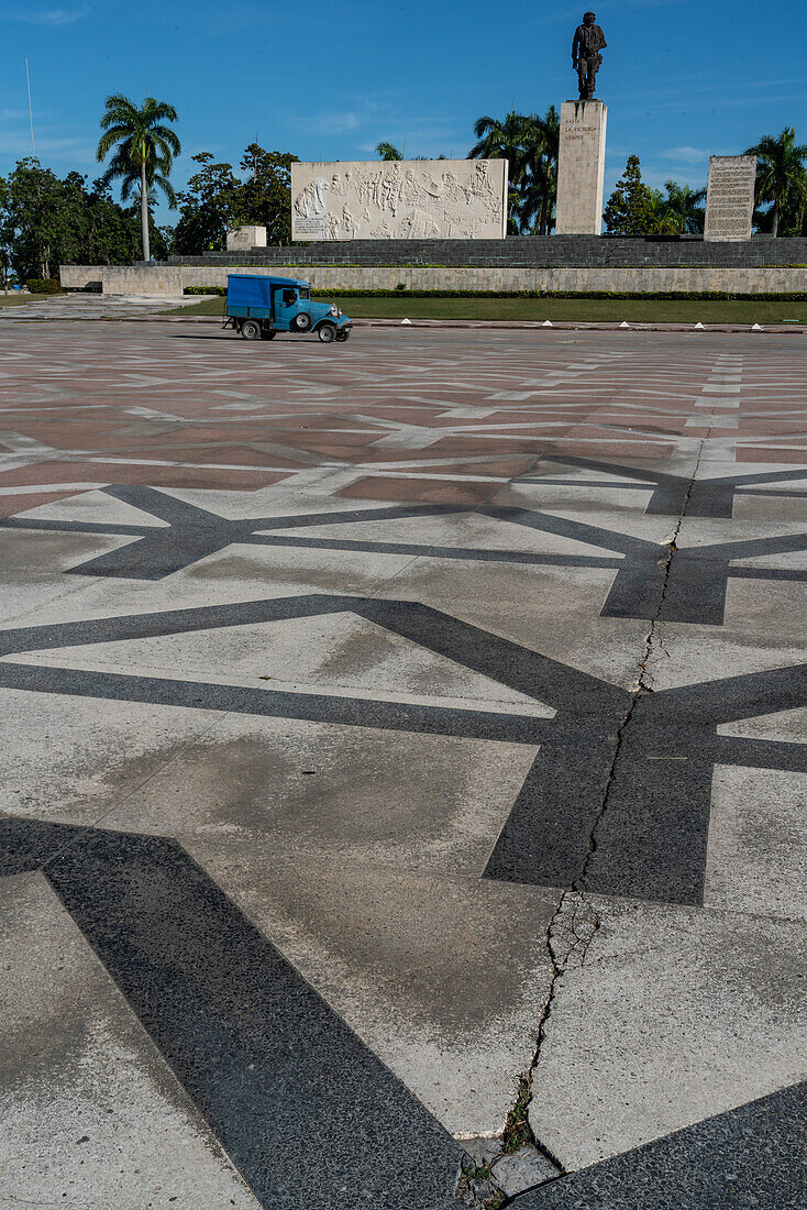 Che Guevara-Denkmal, wo er begraben ist, Bruchlinien des kubanischen Sozialismus, Santa Clara, Kuba, Westindien, Karibik, Mittelamerika