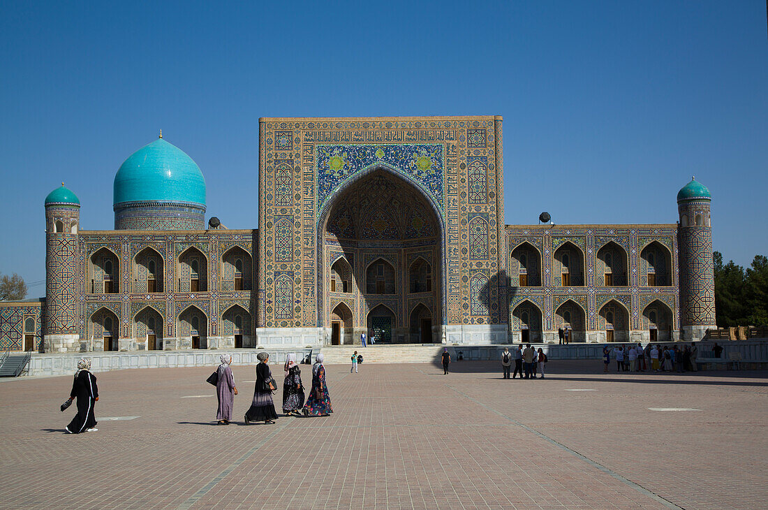 Tilla-Kari Madrassah, completed 1660, Registan Square, UNESCO World Heritage Site, Samarkand, Uzbekistan, Central Asia, Asia