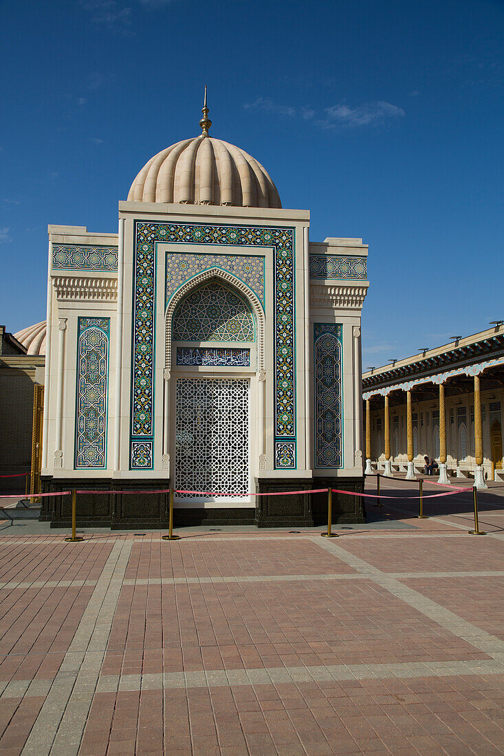 Hazrat-Khizr Mosque Complex, originally built 8th century, UNESCO World Heritage Site, Samarkand, Uzbekistan, Central Asia, Asia