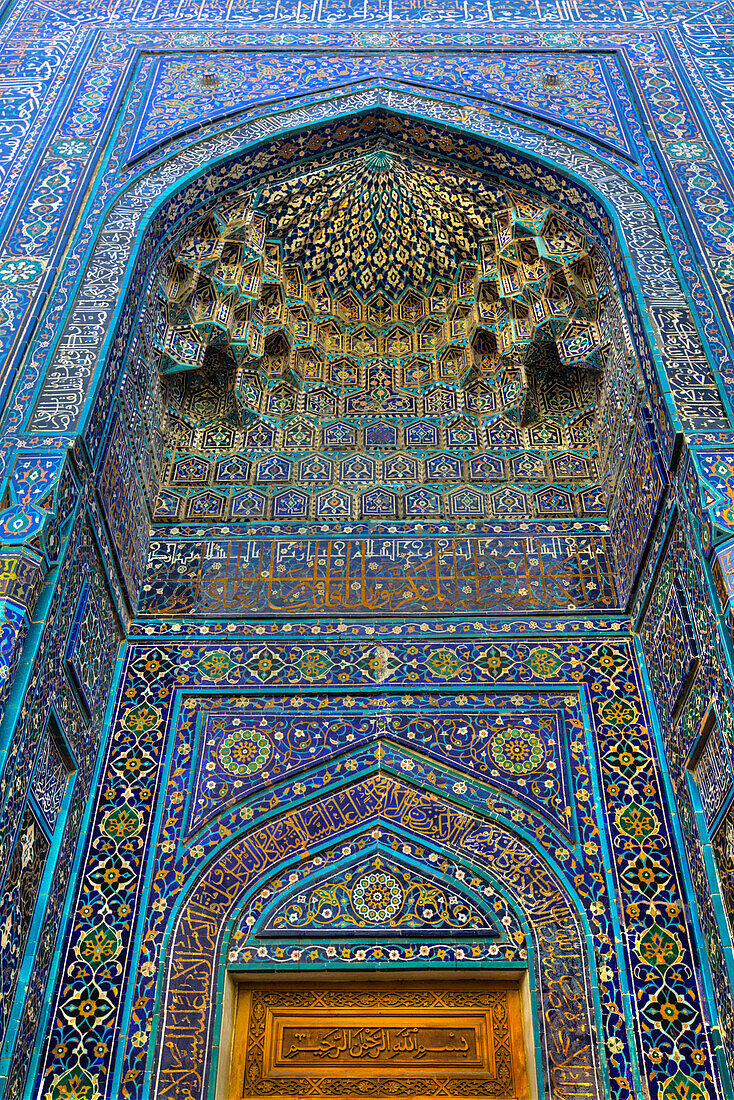 Tuman Oko Mausoleum, Shah-I-Zinda, UNESCO World Heritage Site, Samarkand, Uzbekistan, Central Asia, Asia