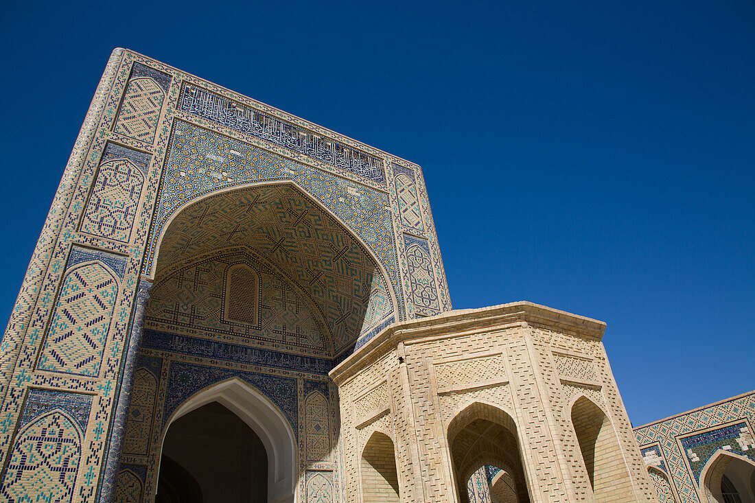 Kalyon Mosque, 1514, Poi Kalyon Square, UNESCO World Heritage Site, Bukhara, Uzbekistan, Central Asia, Asia