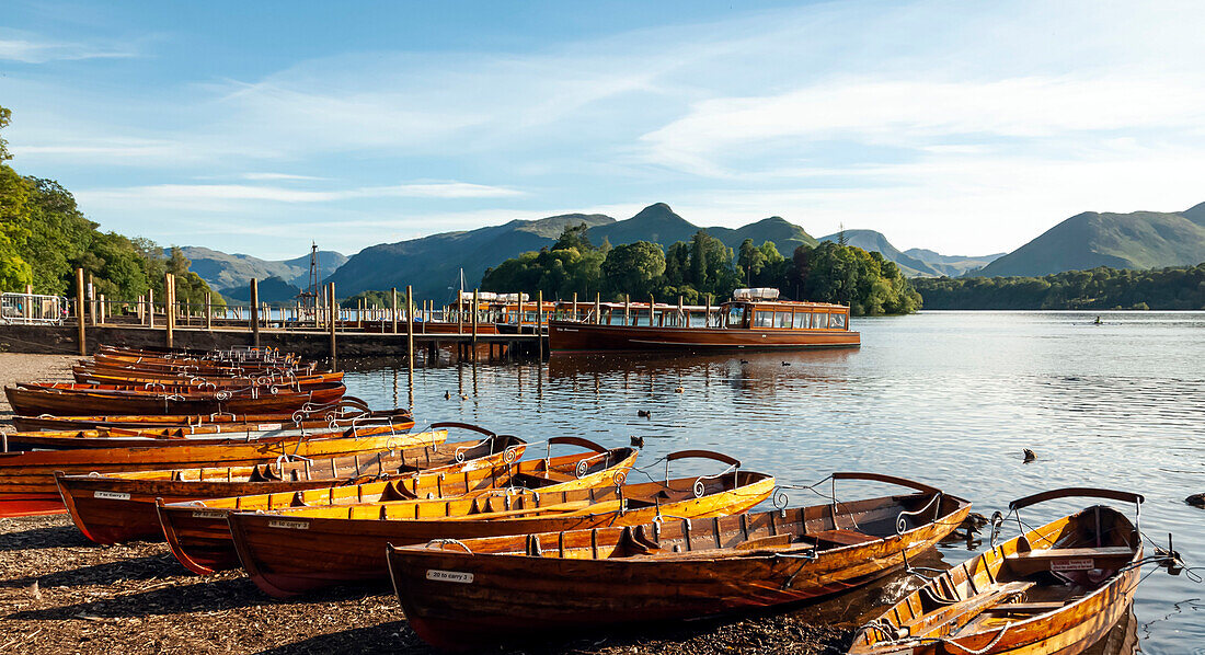 Tourist boats, Derwentwater, Keswick, Lake District National Park, UNESCO World Heritage Site, Cumbria, England, United Kingdom, Europe