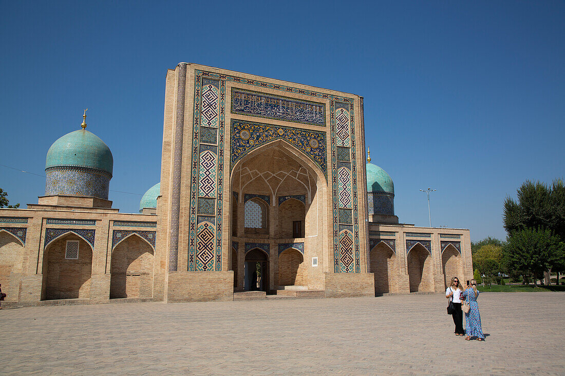 Madrasah Barakhon, Hazrati Imam Complex, Tashkent, Uzbekistan, Central Asia, Asia