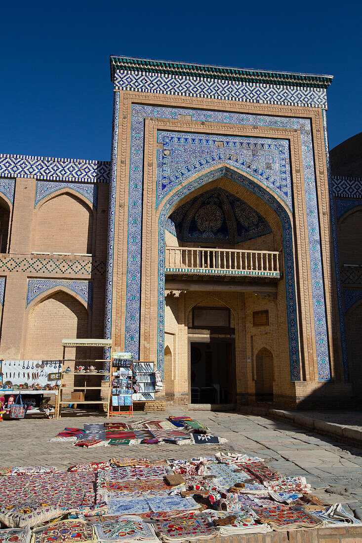 Islam Khoja Madrasah, Ichon Qala (Itchan Kala), UNESCO World Heritage Site, Khiva, Uzbekistan, Central Asia, Asia