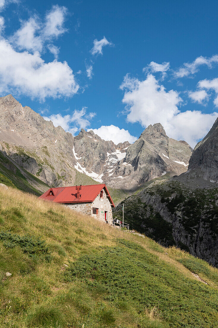 Mambretti-Hütte im Tal von Scais, Valtellina, Provinz Sondrio, Lombardei, Italien, Europa