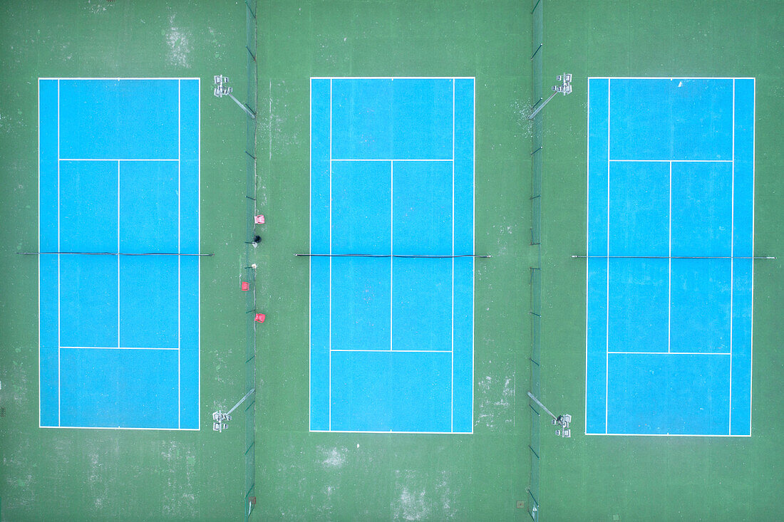 Luftaufnahme der Tennisplätze, Gemeinde La Coruna, Galixia, Spanien, Europa