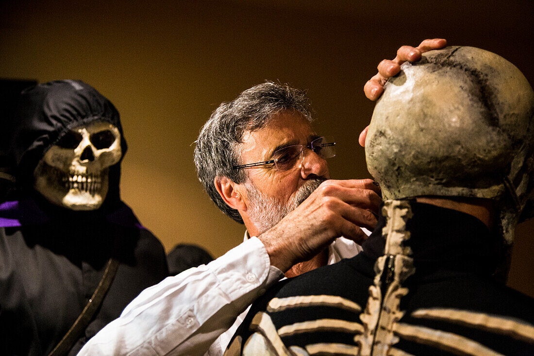 Verges, a small town in the Northeast of Catalonia (Spain), during Easter celebrates the Procession of Verges with skeletons dancing on the sound of a drum, Roman soldiers, known as the 'Manages', and a representation of the life and crucifixion of Jesus Christ. The Procession features the Dance of Death, a tradition from the Middle Age associated with epidemics and plagues and the only one remaining in Spain. Ten skeletons dance to the beat of a drum to remember that no one is exempt of death. The backdrop of the medieval walls and towers of Verges is key to this macabre staging.