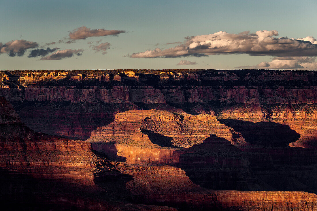 Sonnenuntergang am Grand Canyon, Arizona, USA