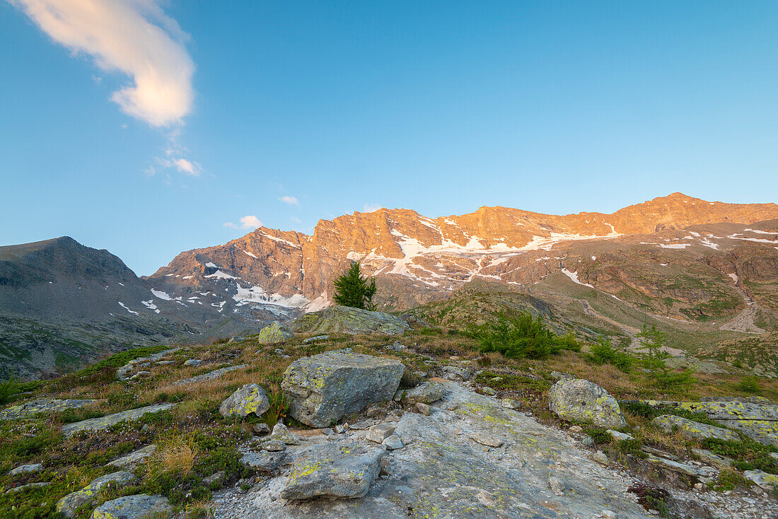 First light on Levanne, Valle dell Orco, Gran Paradiso National Park, Province of Turin, Piedmont, Italian alps, Italy