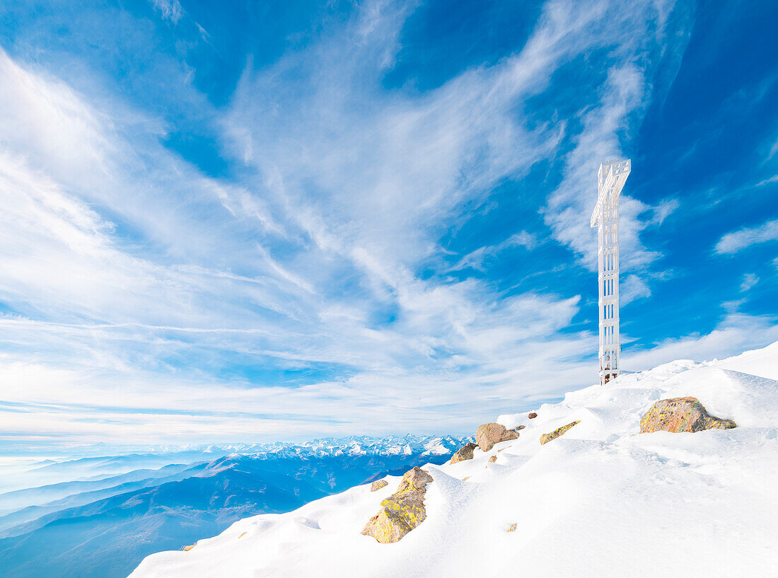 Quinseina, the cross on the summit, Quinseina, Valle Sacra, Canavese, Province of Turin, Piedmont, Italian alps, Italy